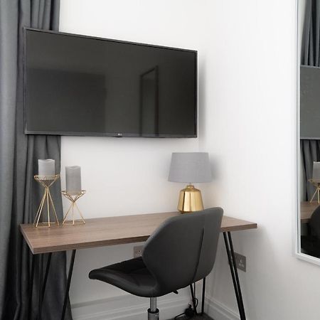 Stunning And Spacious 4 Bed Apr Next To Bricklane ロンドン エクステリア 写真