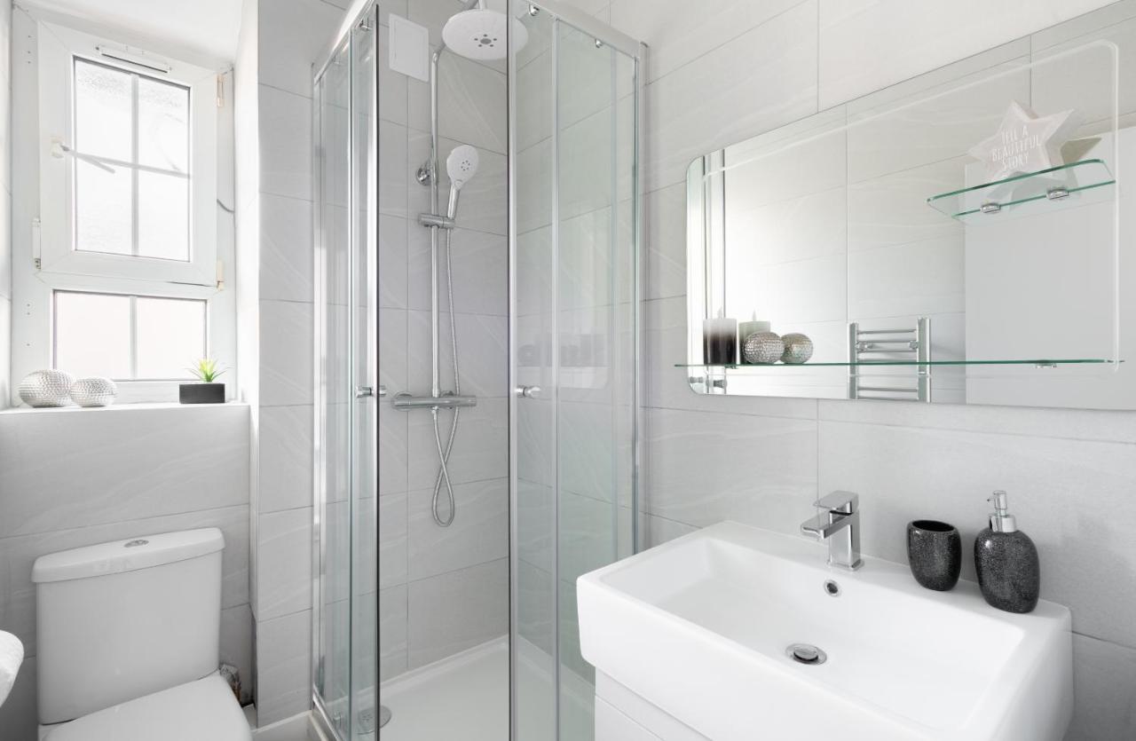 Stunning And Spacious 4 Bed Apr Next To Bricklane ロンドン エクステリア 写真