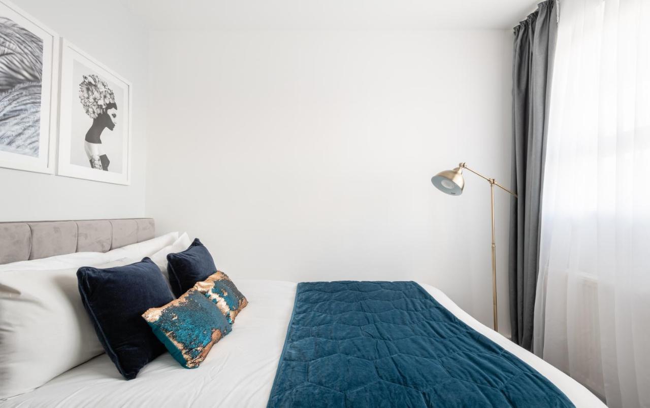 Stunning And Spacious 4 Bed Apr Next To Bricklane ロンドン エクステリア 写真